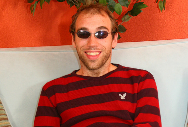 Handsome webcam model Danzig puts on a show